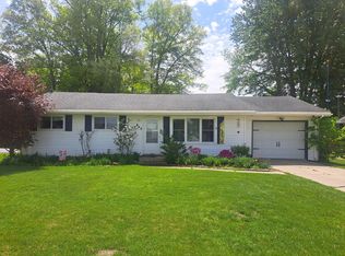 540 Wilcox Pkwy, Clare, MI 48617