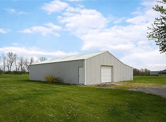 5th image of 9606 E Seville Cir