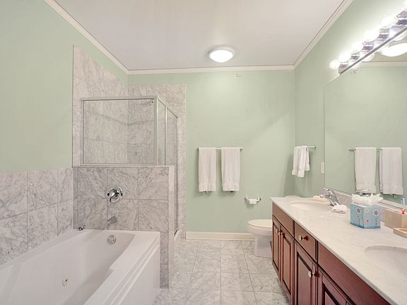 4th image of 201 N Westshore Dr APT 1107