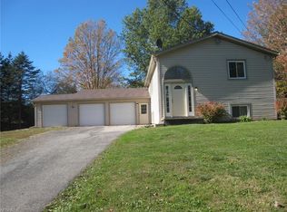 4173 Hogle Rd, Ravenna, OH 44266