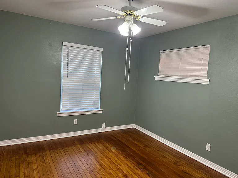 1406 Country Club Rd — Photo 17