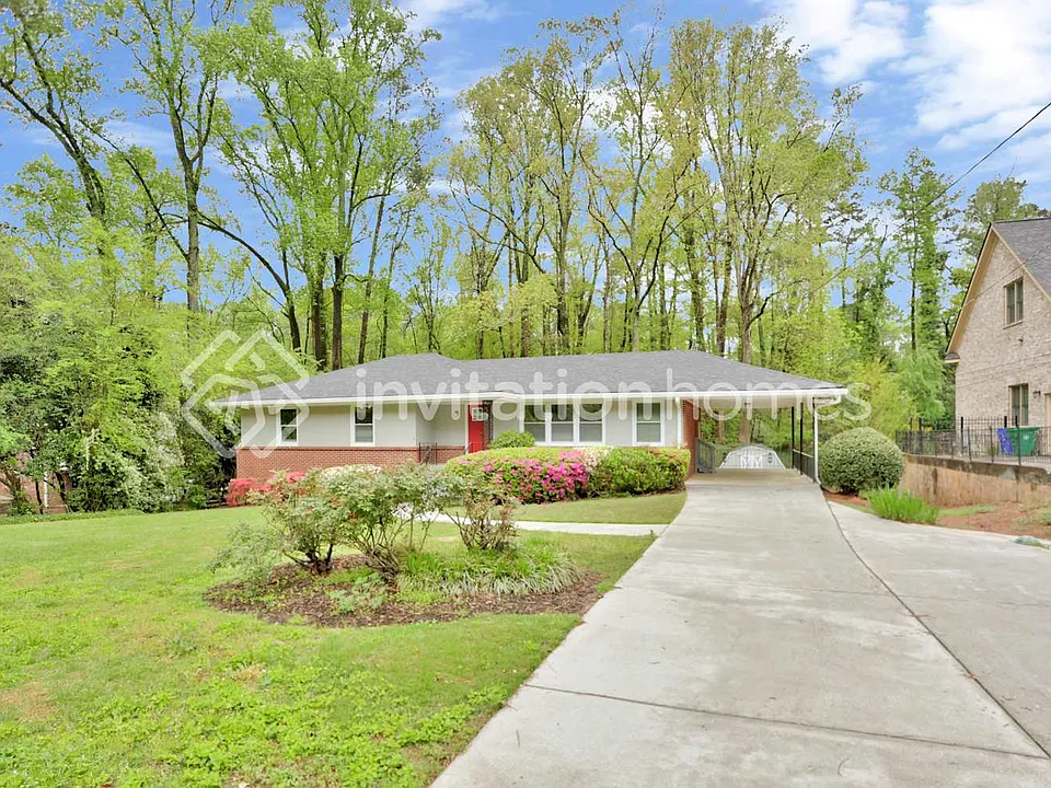 3007 Lavista Ct