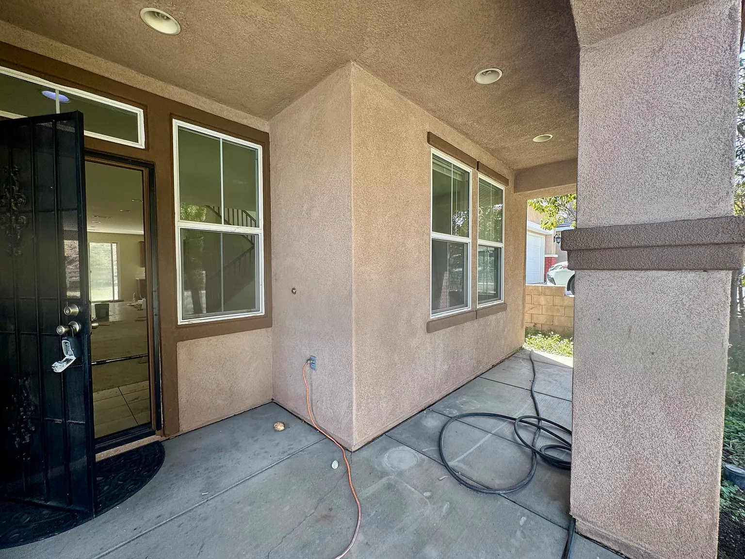 4 bed, 3062 sqft, $4,250 — Photo 4