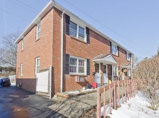 10 Columbus St, Agawam, MA 01001