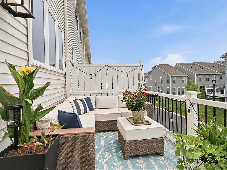 613 Turner Ln — Photo 28