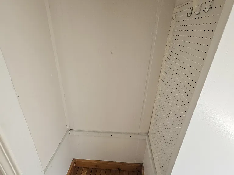 21 Covel Ave — Photo 13