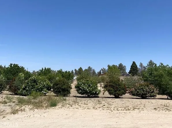 15000 Genesee Rd, Apple Valley, CA 92307