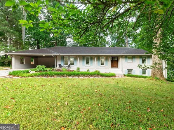 2466 Monterey Dr NE, Marietta, GA 30068