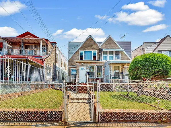 25-23 Humphreys St, East Elmhurst, NY 11369