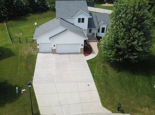 17031 Georgetown Way, Rosemount, MN 55068