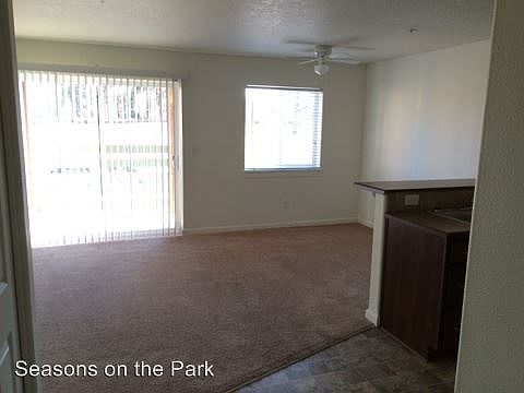 5th image of 1017 SE 12th Ave APT 111
