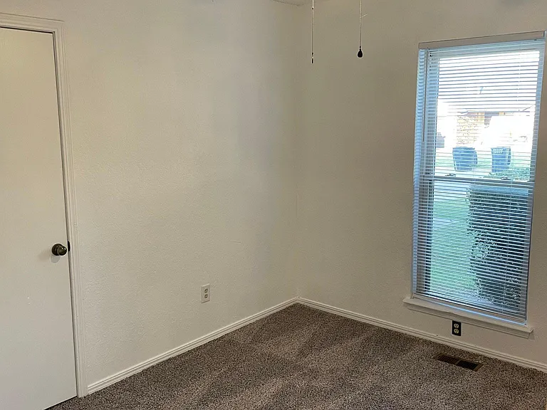 312 Conestoga Dr — Photo 9