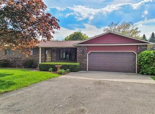 9521 N State Rd, Otisville, MI 48463