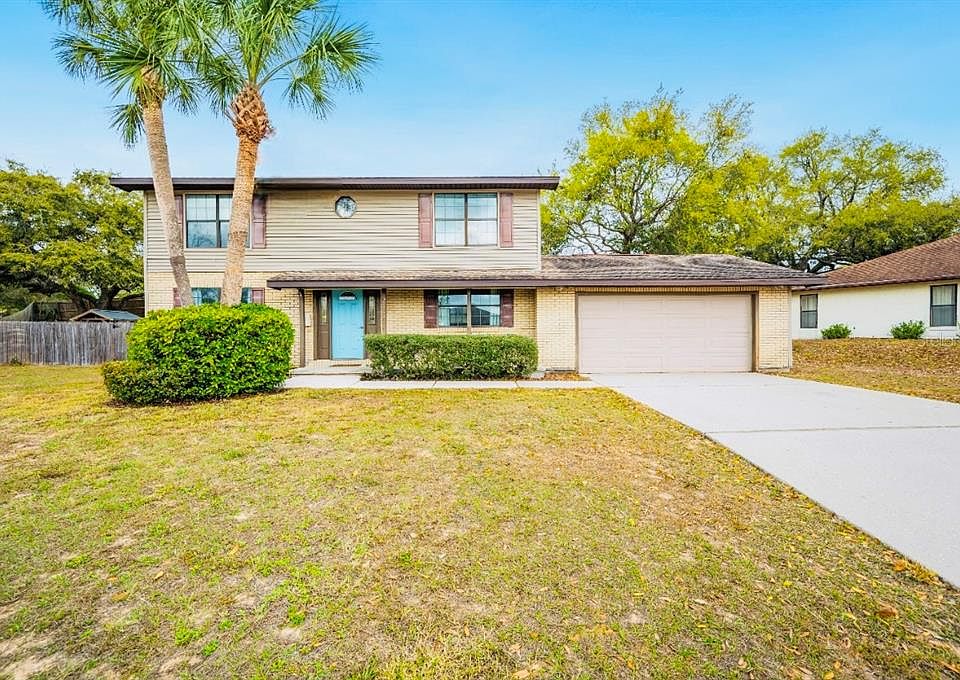 1st image of 2607 CREST DRIVE
