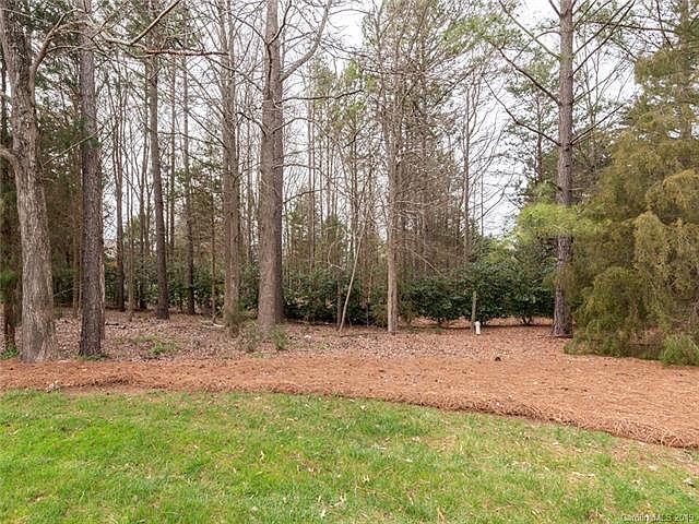 2nd image of 9102 Kingsmead Ln #38