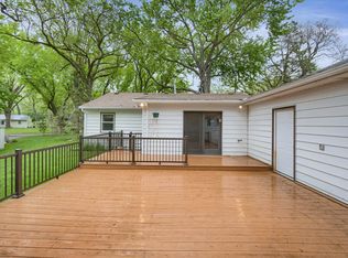 15601 Sunset Rd, Minnetonka, MN 55345