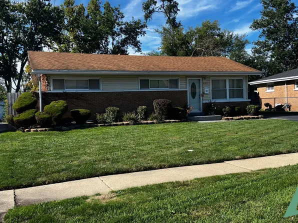 16158 Sussex Ct, Markham, IL 60428