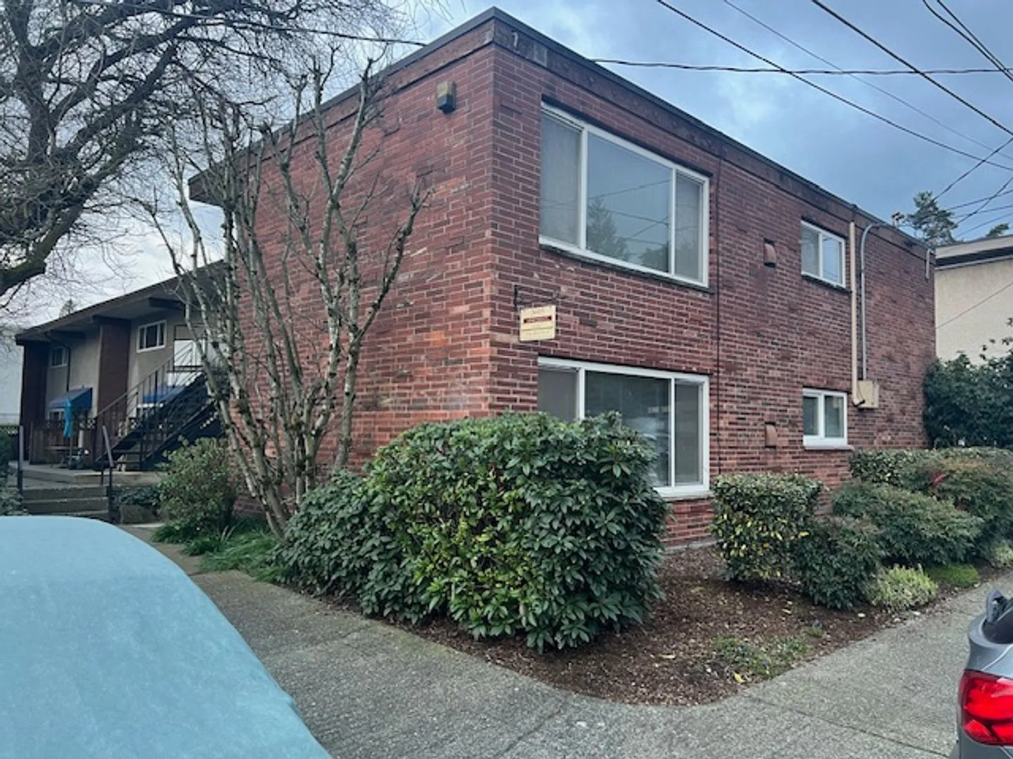 3605 Apartments — Photo 4