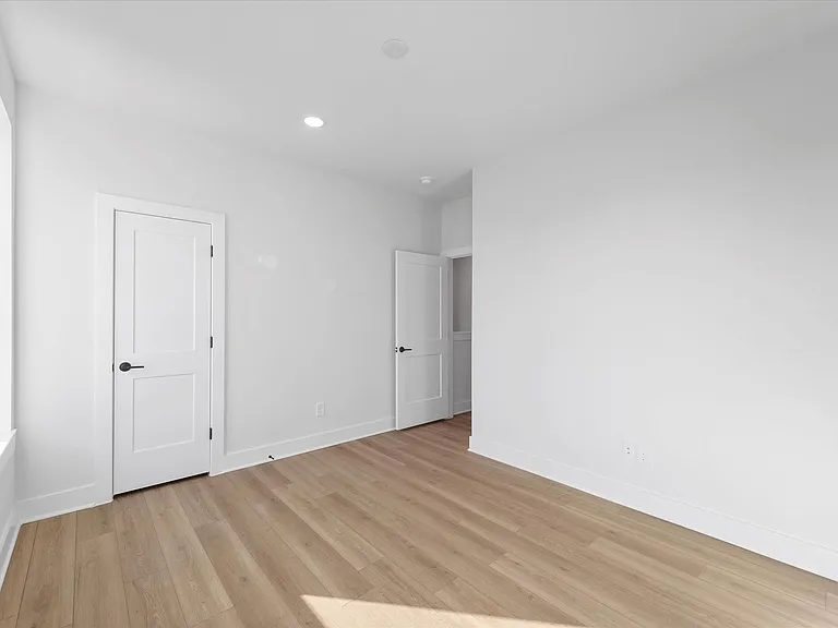 5317 Teodoro Ln — Photo 21