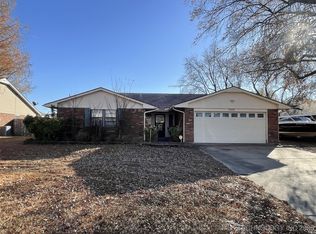 3009 Hilltop Ave, Muskogee, OK 74403