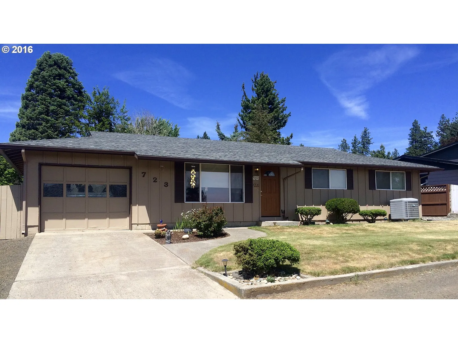 723 Pipeline Dr photo 1