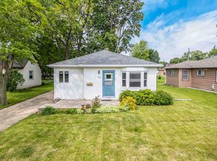 1943 Hubbard St, Oshkosh, WI 54902
