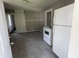 243 Roosevelt Dr, Derby, CT 06418