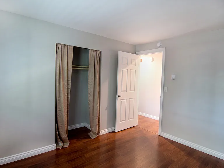 16817 Larch Way E #E105 — Photo 13