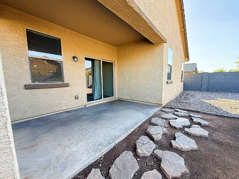 6218 W Laurie Ln — Photo 31