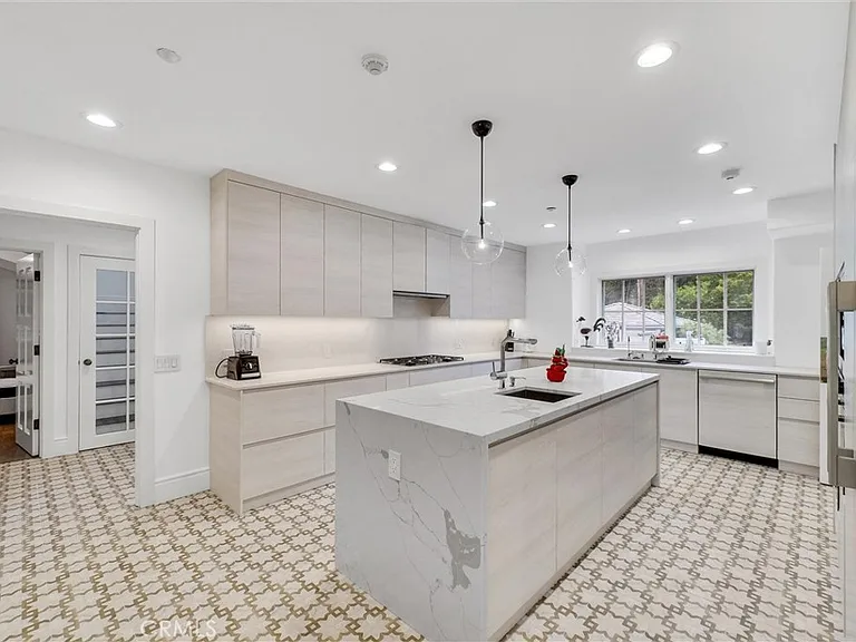 1145 Rancho Rd — Photo 14