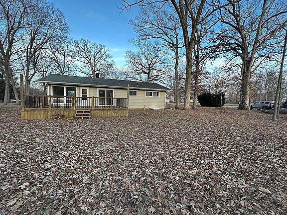 3rd image of 1130 Windcrest Acres