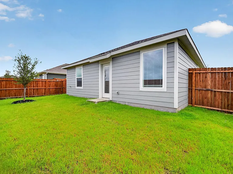 3022 Serenity Ln — Photo 16