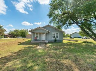 204 E Rector St, Manor, TX 78653