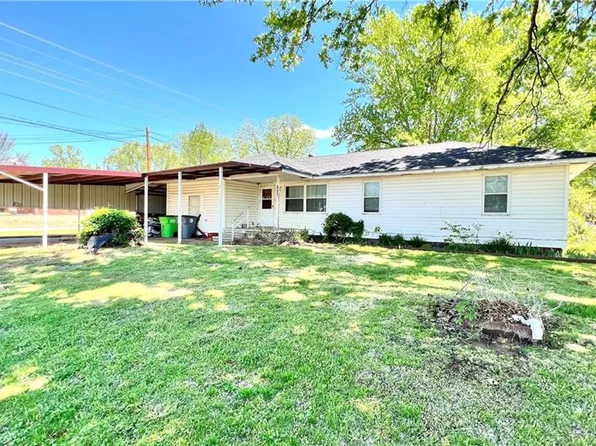 1426 Pastusek Ave, Prague, OK 74864