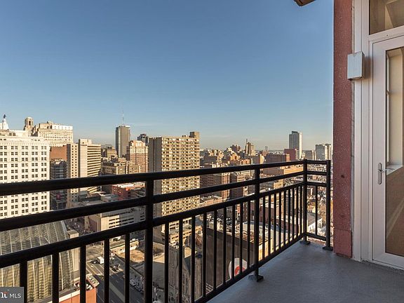 3rd image of 440 S Broad St Unit 2503
