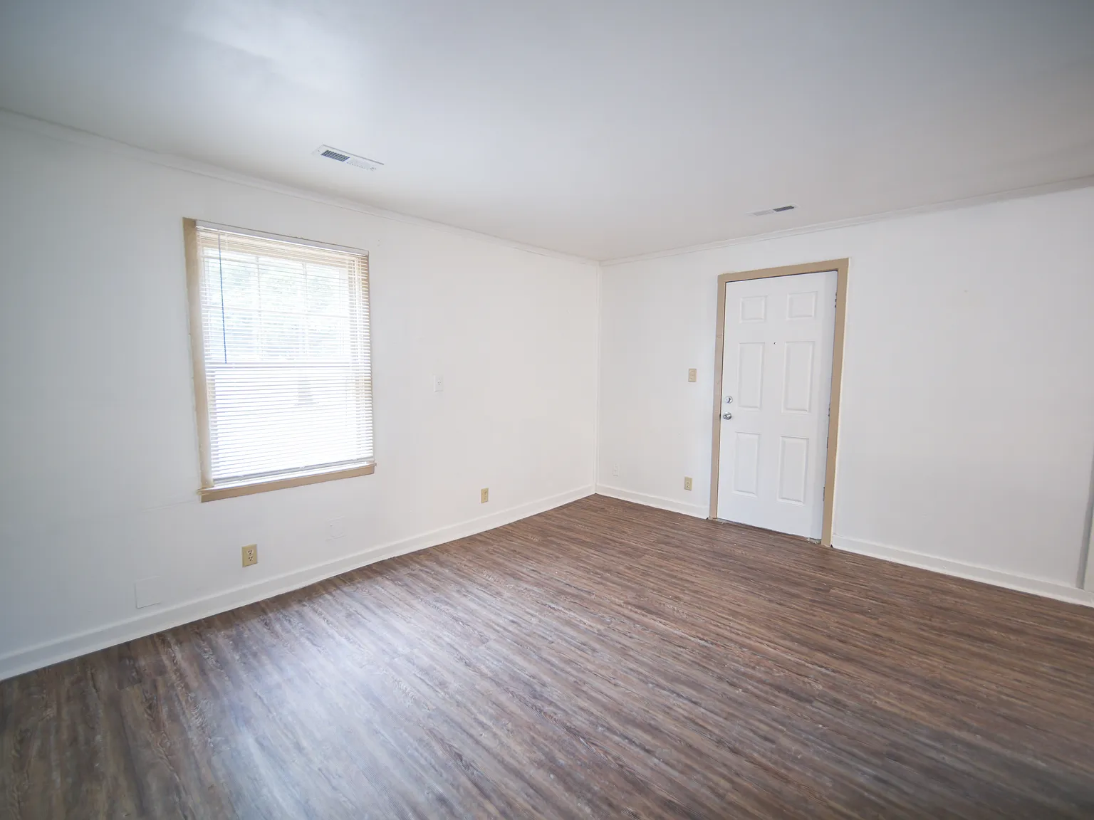 2 bed, 684 sqft, $795 — Photo 3