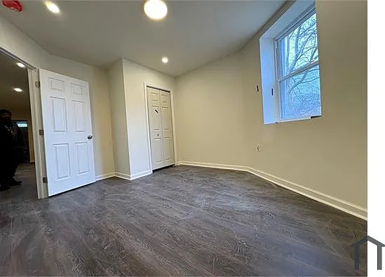 1215 W Wingohocking St #2 — Photo 15