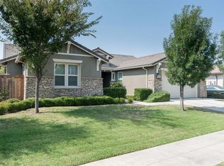 3224 Mitchell Ave, Clovis, CA 93619