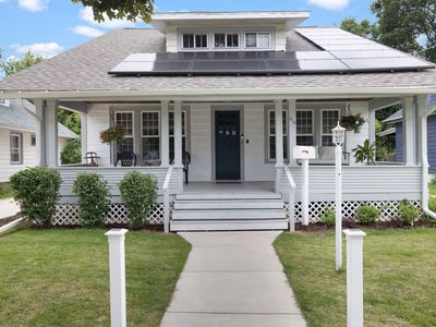 1814 Latham St, Rockford, IL, 61103