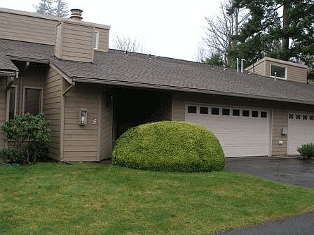 2nd image of 2400 Princeton Ct