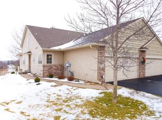 1264 Highridge Ct E, Maplewood, MN 55109