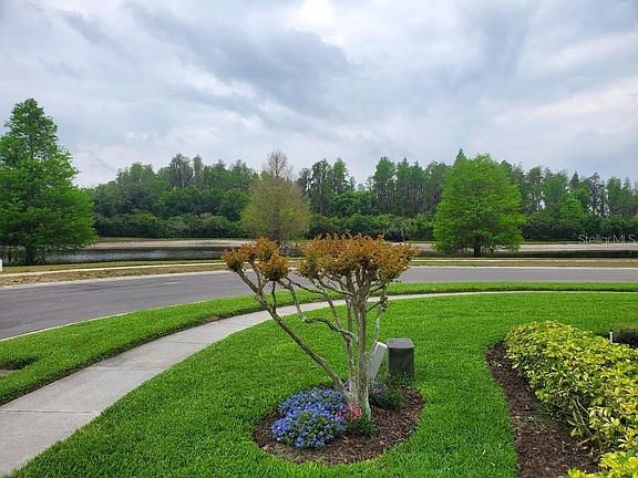 3rd image of 2741 Tanglewylde Dr