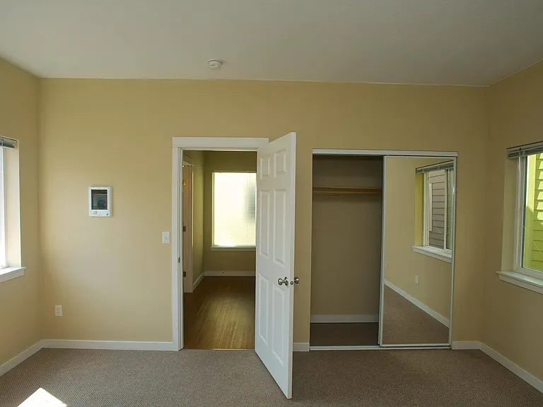 1354 High St #4 - 2nd Floor Bedroom 1354 High St #4 - 2nd Floor Bedroom