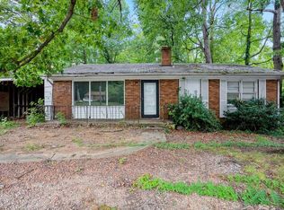 807 Eastchester Dr, High Point, NC 27262