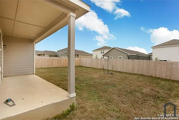 12530 Larissa — Photo 19