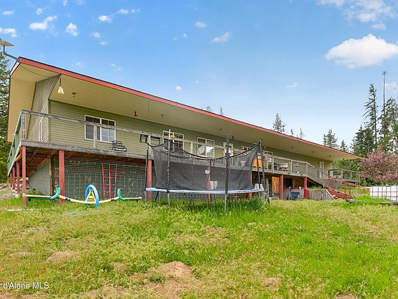 5th image of 1025 Old Priest River Rd