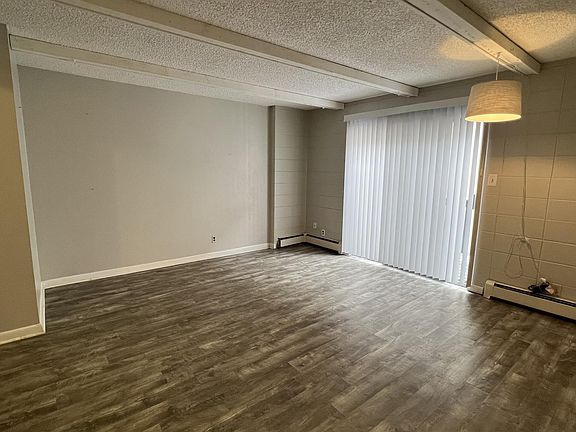 2nd image of 1900 11th Ave APT 207
