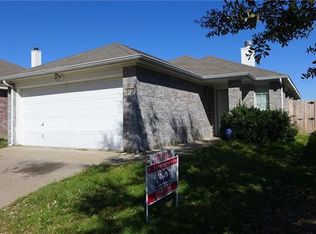 3025 San Martin Dr, Arlington, TX 76010