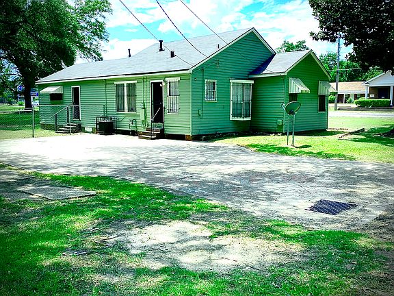 Exterior Driveway