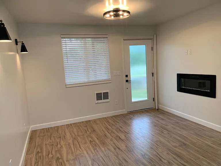 22037 SE Ankeny St #22037 — Photo 10